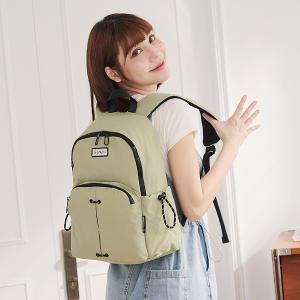 B.S.D.S冰山袋鼠 - 悠活詩集 - 格紋造型後背包 - 卡其綠【S-205G】