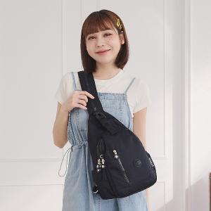 B.S.D.S冰山袋鼠 - 時光旅人 - 知性插扣單肩後背兩用包 - 黑色【B1367K】