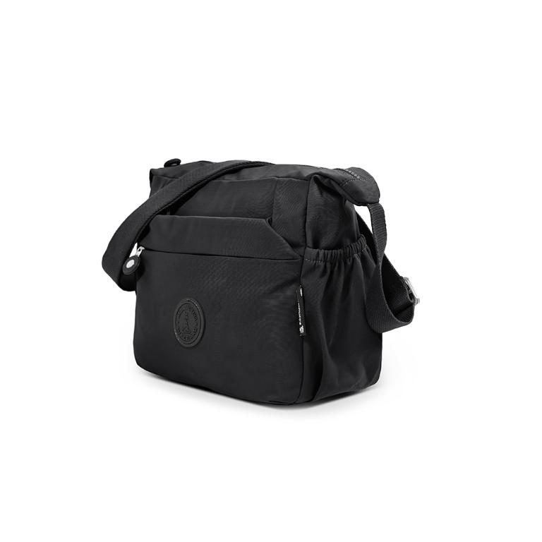 B.S.D.S冰山袋鼠 - 樂活遊記 - 格紋多層收納斜背包 - 黑色【S204K】