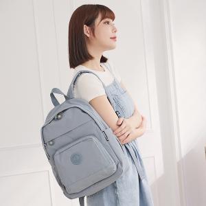 B.S.D.S冰山袋鼠 - 樂活遊記 - 格紋經典風附插袋後背包 - 藍色【D-1202B】