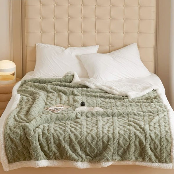 【DUYAN 竹漾】韓系麻花牛奶絨 雙層加厚被毯 / 橄欖綠