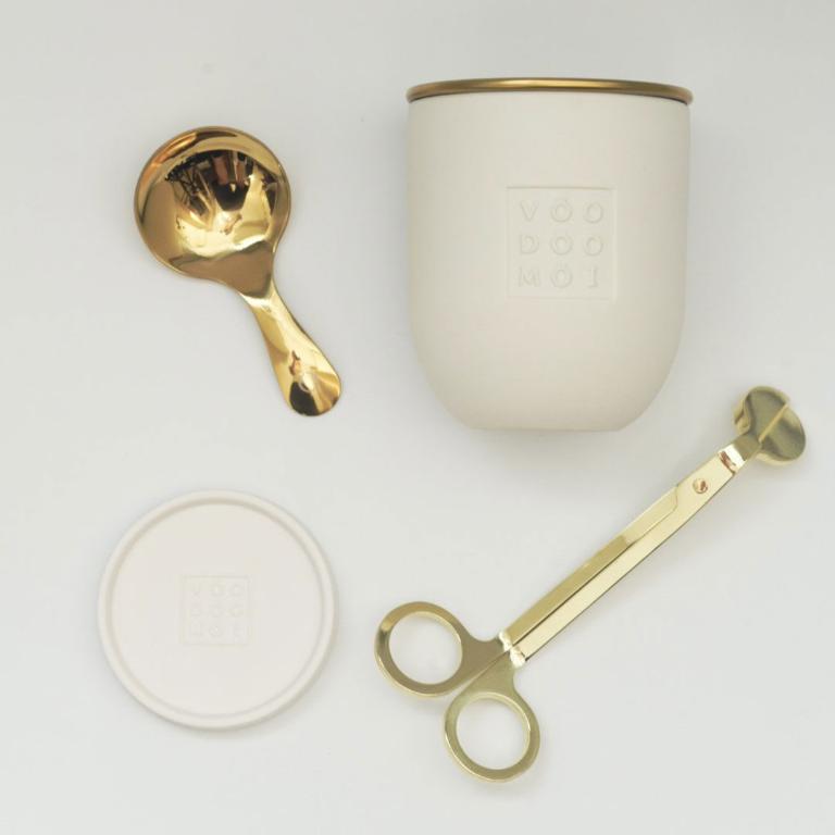 VÖODÖOMÖI 勺蠟金湯匙