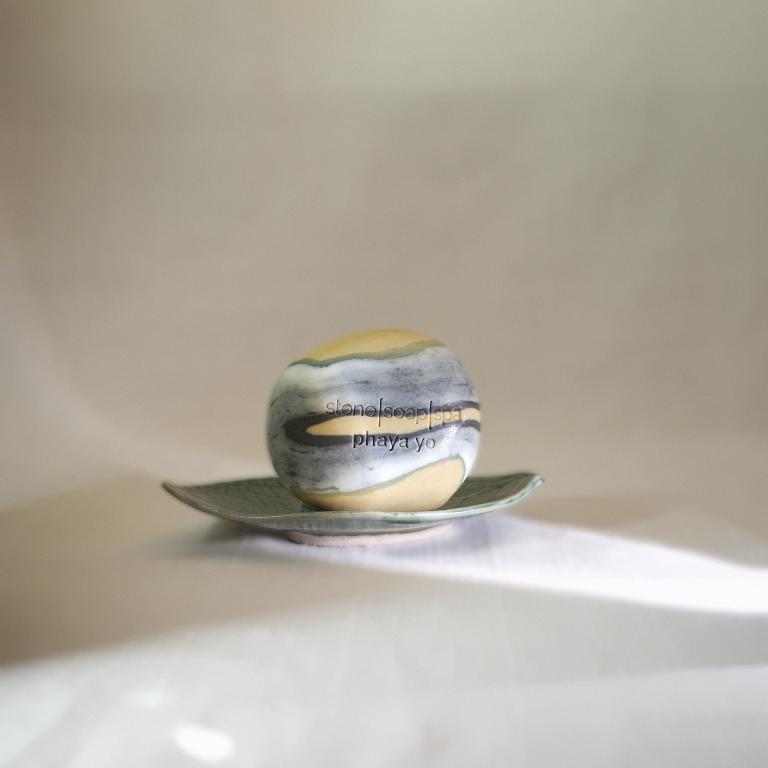 池上早夏 鵝卵石香氛輕柔磨砂皂 496