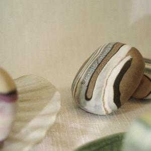 豆香無言 鵝卵石香氛輕柔磨砂皂 465