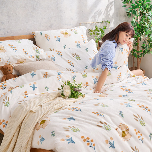 【DUYAN 竹漾】法蘭絨雙人加大四件式床包兩用毯被組 / 小松森旅