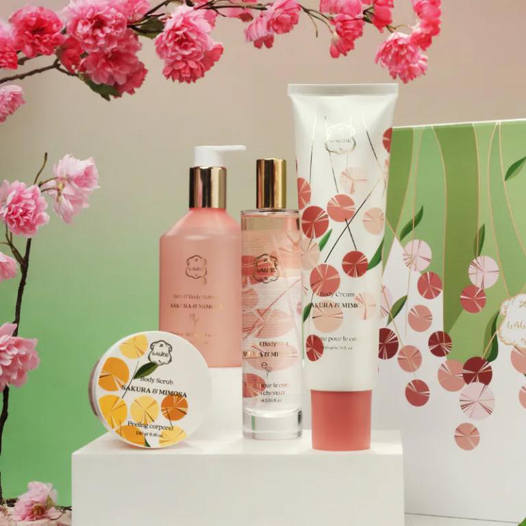 Laline 櫻花&含羞草 身體磨砂膏 240ml