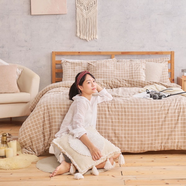 【DUYAN 竹漾】法蘭絨雙人加大四件式床包兩用毯被組 / 濃縮卡布