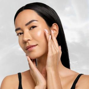 ReVive 激光活膚晶露 135ml