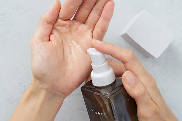 THREE 平衡基萃水凝露 185ml