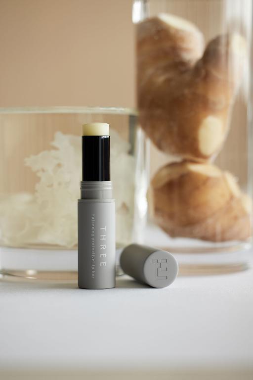 THREE 平衡防護潤唇膏 3g