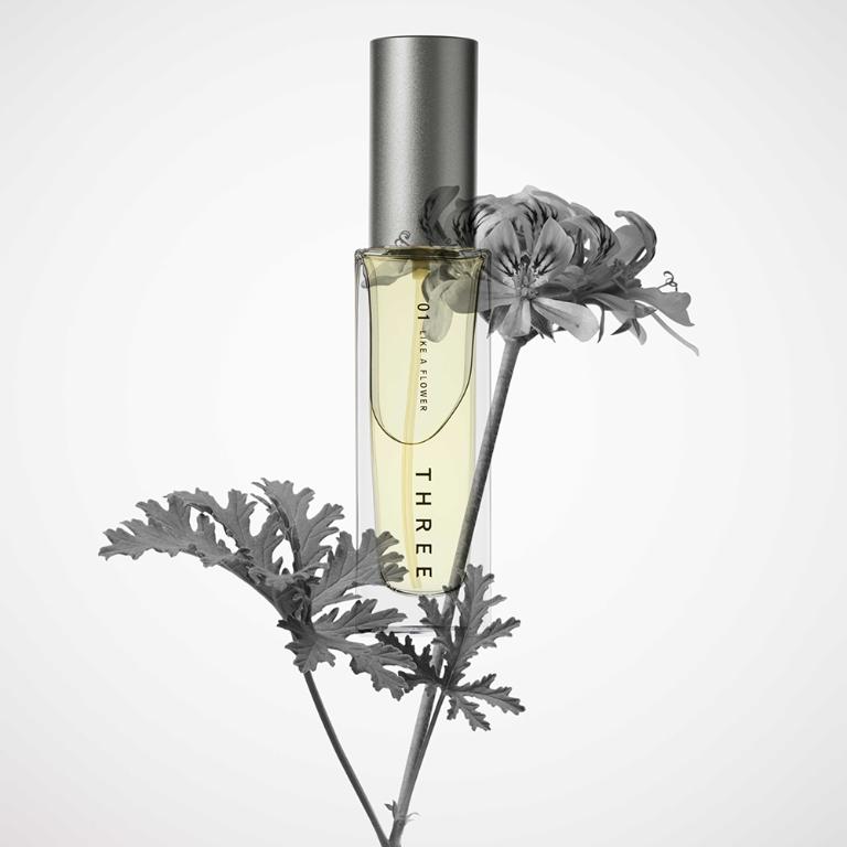 THREE 精油淡香水R 01 花境 10ml