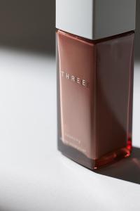 THREE 平衡花蜜水凝乳 80ml