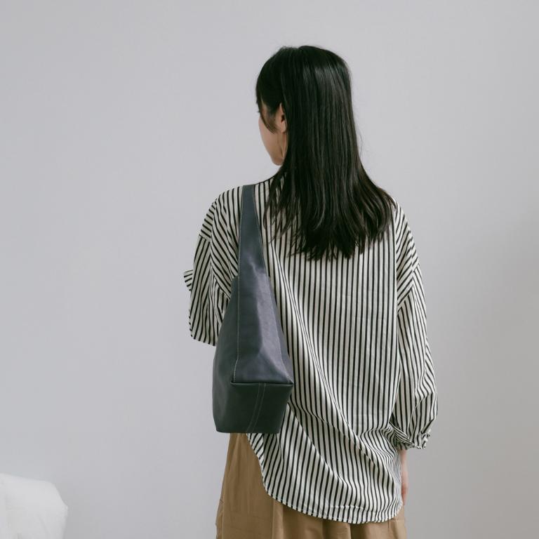 Supportingrole簡約百搭輕量兩用真皮手提肩背腋下托特包 藍