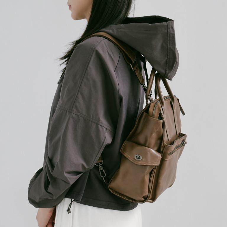 Supportingrole簡約多隔層多口袋真皮後背包 復古咖啡