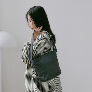 Supportingrole簡約百搭輕量兩用真皮手提肩背腋下托特包 藍