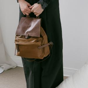 Supportingrole復古翻蓋多隔層多口袋休閒真皮後背包 咖啡