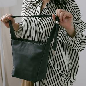 Supportingrole簡約百搭輕量兩用真皮手提肩背腋下托特包 藍