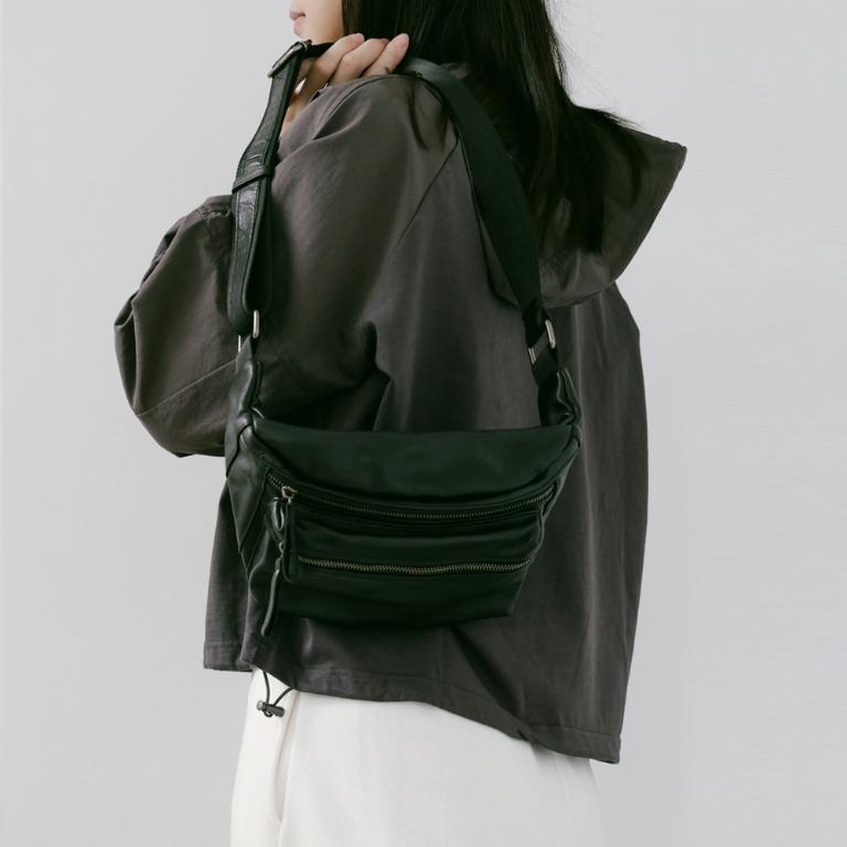 supportingrole皮革口袋斜腰包旅行百搭日常真皮斜背包 黑