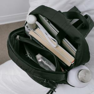 supportingrole簡約形塑俐落線條澎軟多用後背包 黑