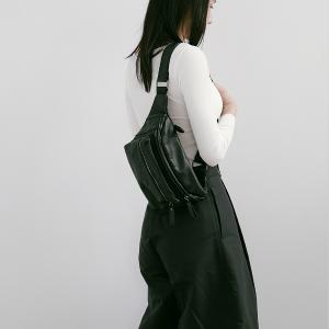 supportingrole皮革口袋斜腰包旅行百搭日常真皮斜背包 黑