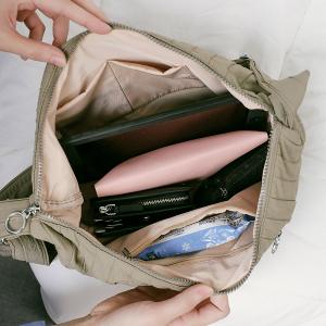 supportingrole簡約慵懶蓬鬆弧線多用斜肩背包 軍綠