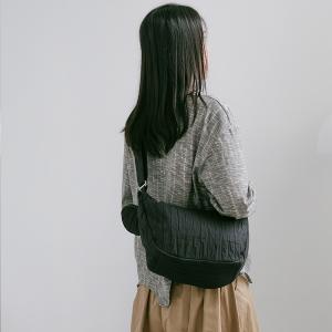 supportingrole簡約慵懶蓬鬆弧線多用斜肩背包 黑