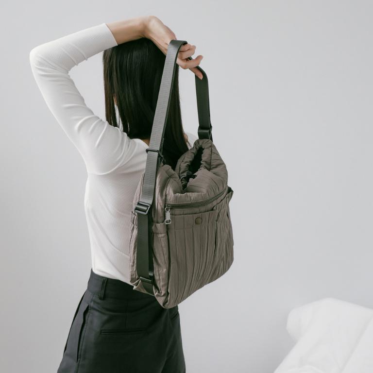 supportingrole 蓬鬆俐落線條斜肩後背手提3用包 灰