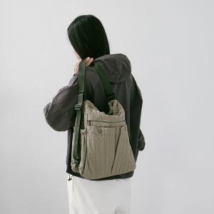 supportingrole 蓬鬆俐落線條斜肩後背手提3用包 軍綠