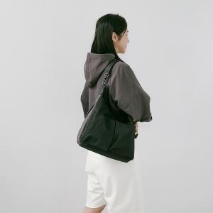 supportingrole 輕盈多分層空間俐落多用手提斜肩背包 黑灰