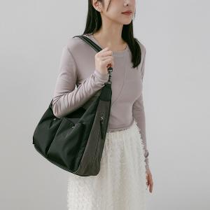 supportingrole 輕盈多分層空間俐落多用手提斜肩背包 黑灰