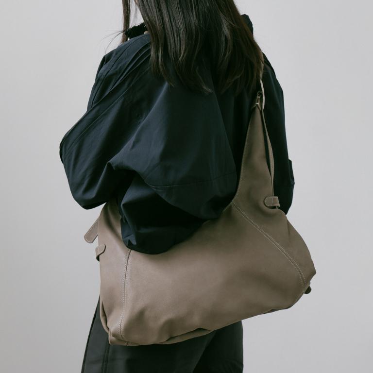 Supportingrole簡約半月形輪廓真皮手提肩斜背托特包 質感棕