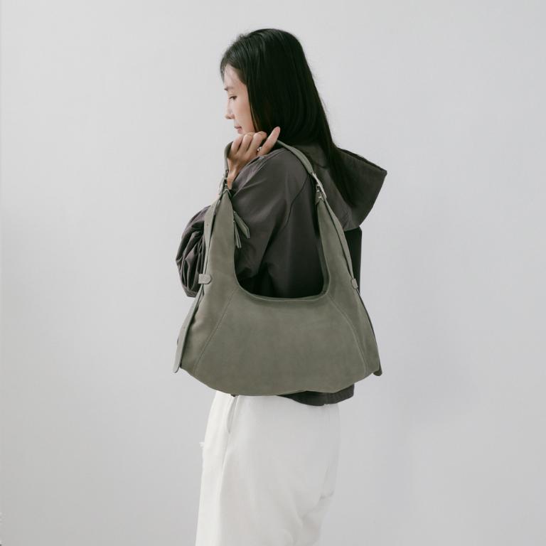 Supportingrole簡約半月形輪廓真皮手提肩斜背托特包 質感灰綠