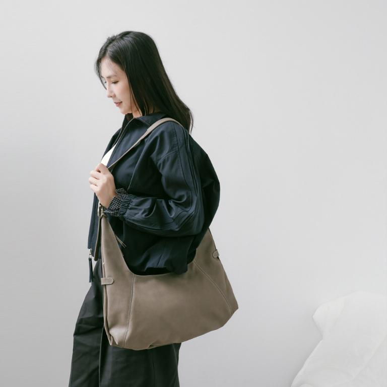 Supportingrole簡約半月形輪廓真皮手提肩斜背托特包 質感棕