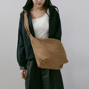 supportingrole 輕盈柔和抽繩元素多用手提斜肩背包 咖啡棕