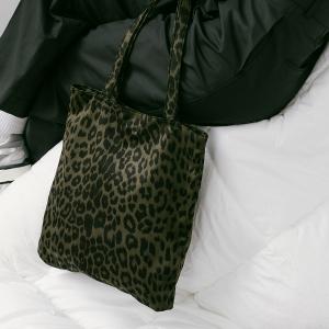 supportingrole 輕盈柔和豹紋托特包 黑豹綠