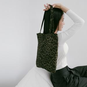 supportingrole 輕盈柔和豹紋托特包 黑豹綠