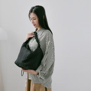 supportingrole 輕盈柔和抽繩元素多用手提斜肩背包 黑