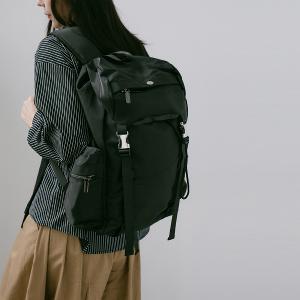 supportingrole 輕盈柔和抽繩元素多用手提斜肩背包 黑