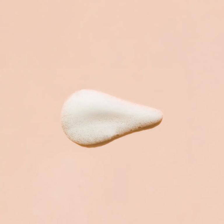 Laline 保濕潔面慕斯 150ml