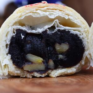 【白鵝山腳】好運連年組合B (桂花堅果、核棗松子各6入) 12入/盒