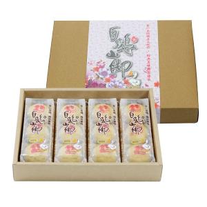 【白鵝山腳】好運連年組合B (桂花堅果、核棗松子各6入) 12入/盒