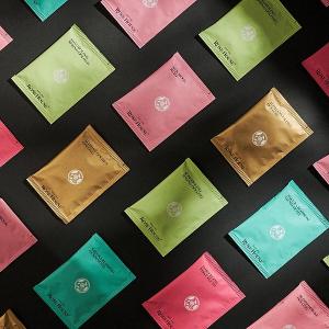 古典玫瑰園x梨茶品記 花時映喜新年禮盒