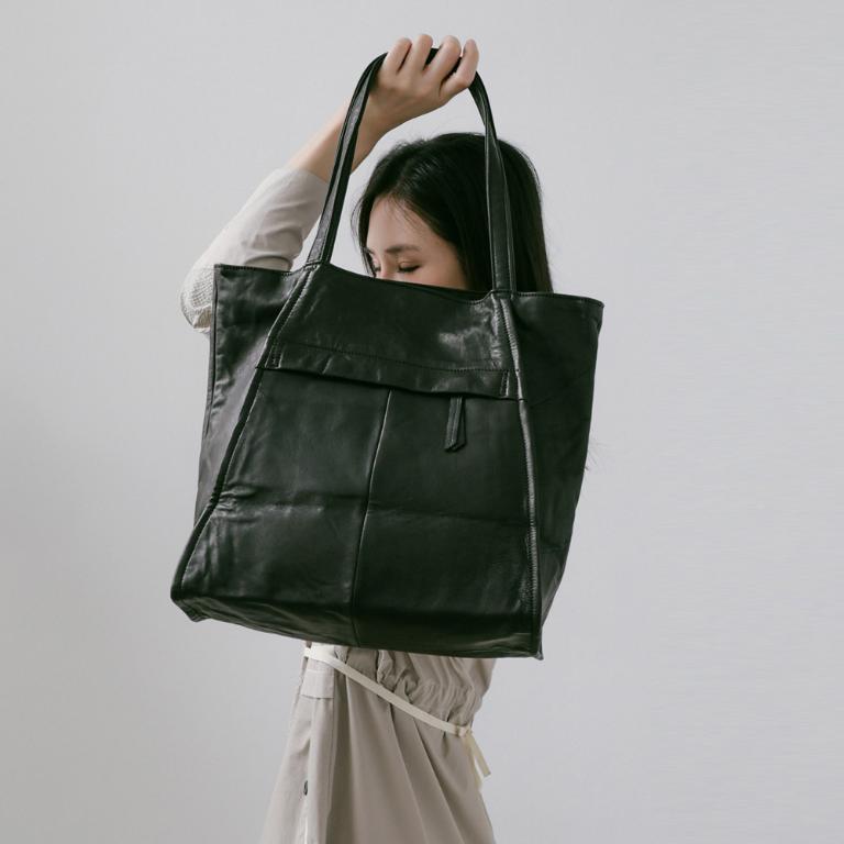 supportingrole 廓形百搭低調輕量真皮肩背手提托特包 黑