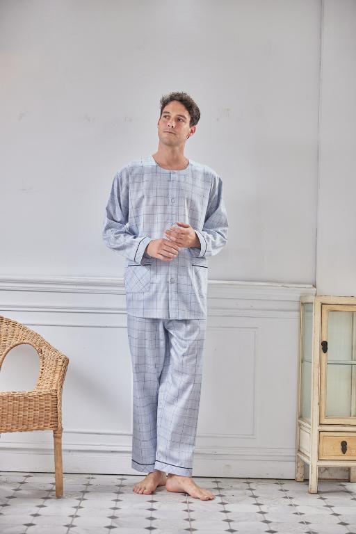 GOLDDEER金鹿 -青年中格夏季款圓領長袖褲裝睡衣-天空藍【M5302】