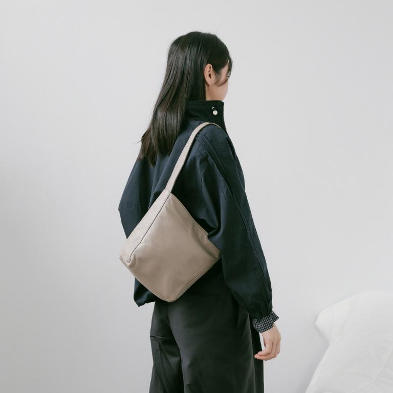 Supportingrole 簡約百搭輕量兩用真皮手提肩背腋下托特包 質感灰