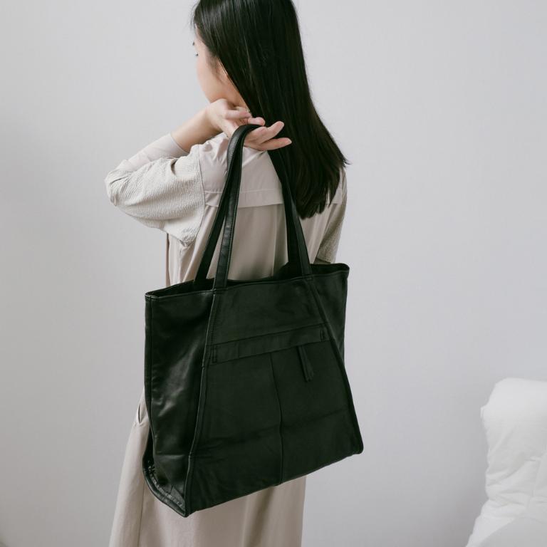 supportingrole 廓形百搭低調輕量真皮肩背手提托特包 黑