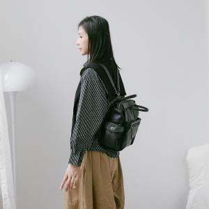 Supportingrole 簡約多隔層多口袋真皮後背包 復古黑