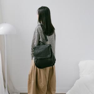 supportingrole 翻摺兩用多層口袋容量旅行百搭日常真皮肩斜後背包 黑