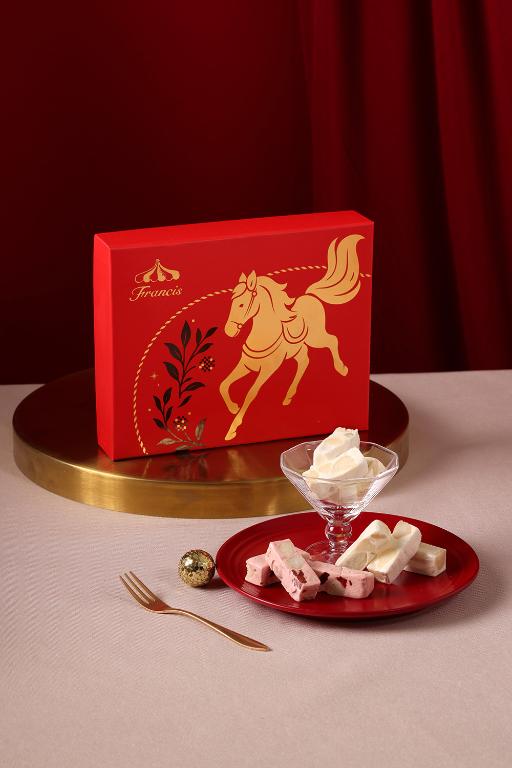 Francis 旋轉木馬點心坊  草莓露露