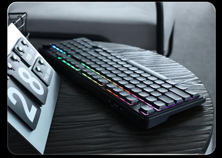 irocks K107R RGB 熱插拔三模矮軸無線機械鍵盤 黑